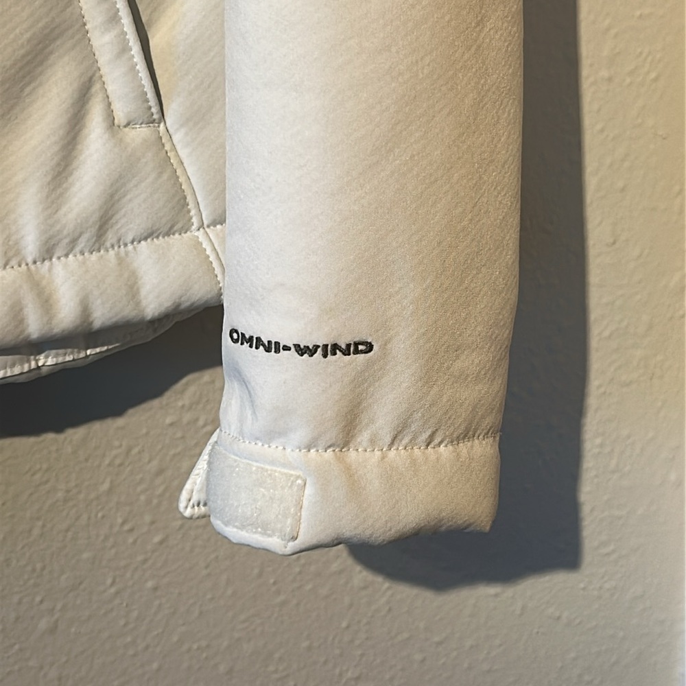 Columbia Women's Jacket - Picture 4 of 8